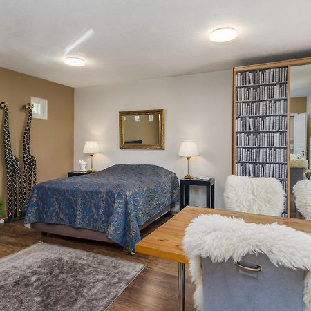 Villa Tammikallio Guest House, Near The Airport - Kodikas Vierasmaja Tuusulassa ภายนอก รูปภาพ