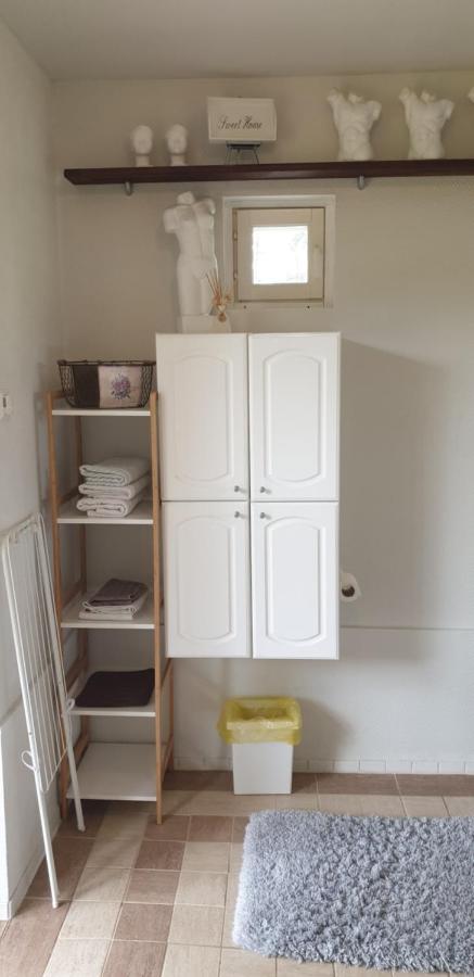 Villa Tammikallio Guest House, Near The Airport - Kodikas Vierasmaja Tuusulassa ภายนอก รูปภาพ